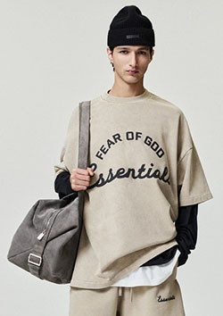 FOG ESSENTIALS Training 90s Short Sleeve Tee | FADED DUNE