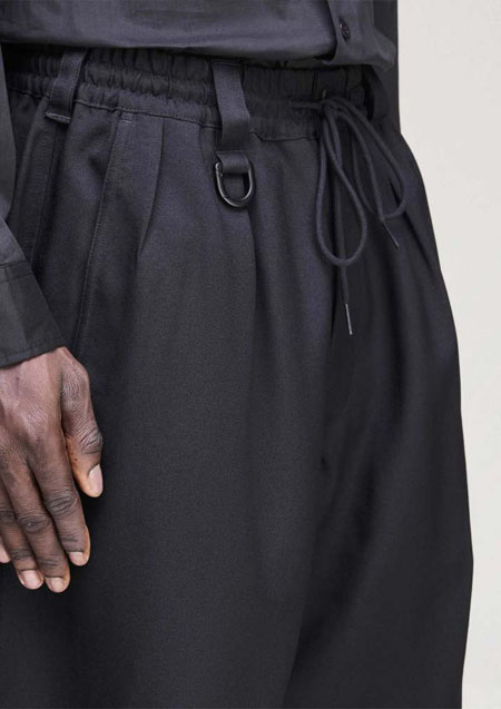 Y-3 SPORT UNIFORM CARGO SHORTS | BLACK