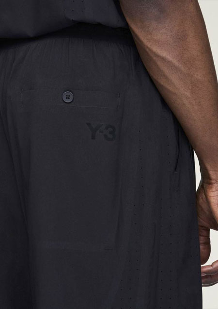Y-3 ULTRALIGHT WOVEN SHORTS | BLACK