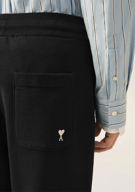 AMI PARIS JOGGING WITH CONTRASTED AMI DE COEUR | 045BLACK