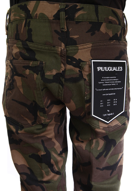 CAMO PRINT SWEATDENIM TIGHT SLIM SHORTS