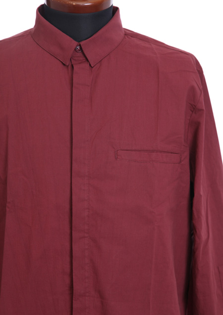 STAMPD ELONGATED BUTTON DOWN