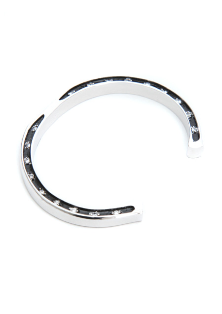 HORSESHOE BANGLE