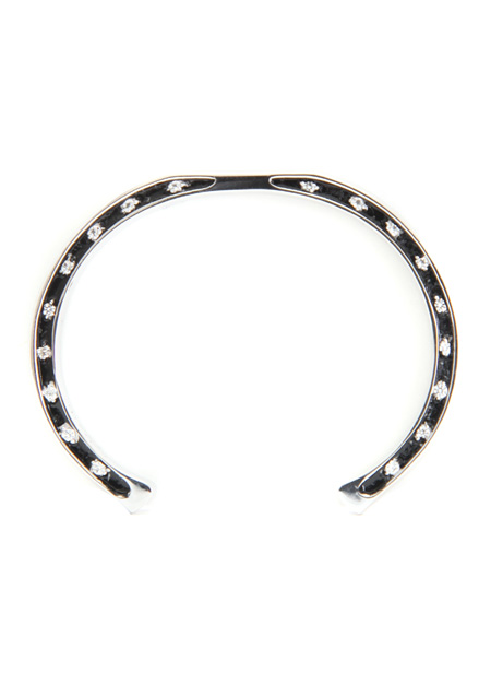 HORSESHOE BANGLE