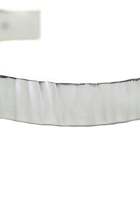 SCALE BANGLE