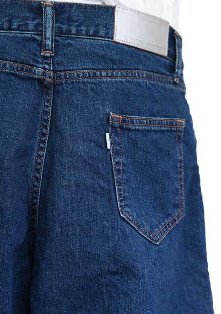 6TH LINE DENIM 10YEARS DENIM SHORTS